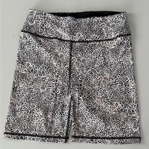 Victoria Sport Cheetah Biker Shorts